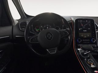 Renault Espace Initiale Paris