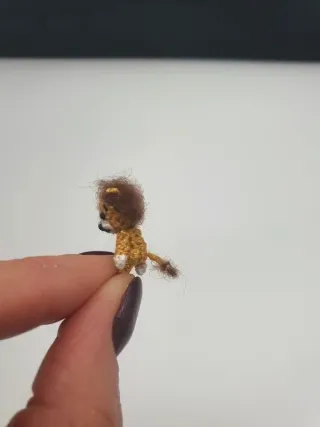Mini leone per casa delle bambole
