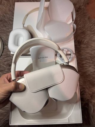 Airpods Max Plata/Silver/Luz de estrella año 2024