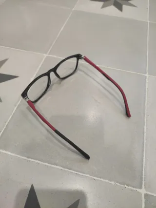 Montura de gafas infantil Pepe Jeans negra y roja