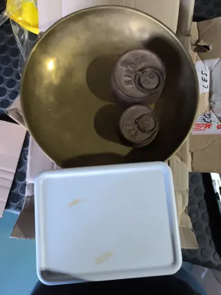 Platos para báscula y pesas 1 y 2 kg