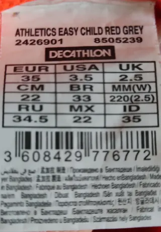 Zapatilla deportiva gris y naranja