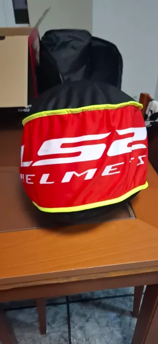 Casco LS2 Carbono Thunder C GP Aero Nuevo