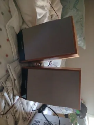 Minicadena Thomson Plata y Negra