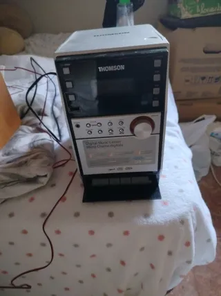 Minicadena Thomson Plata y Negra