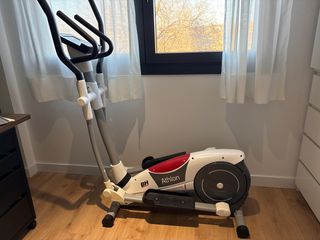 Bicicleta Elíptica BH Athlon