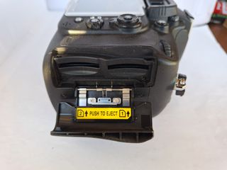 Nikon D600, 10mil disp, no ofertas, opcon objetivo