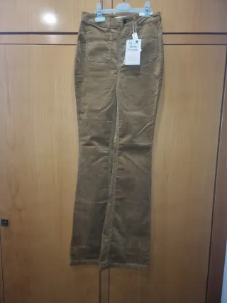 Pantalón pana marrón talla 34
