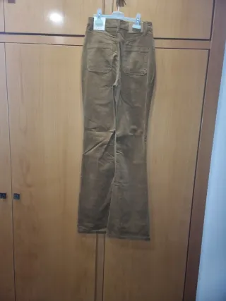 Pantalón pana marrón talla 34