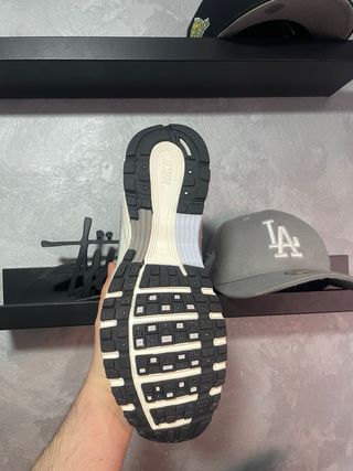 Nike P-6000 Plateadas Talla 41