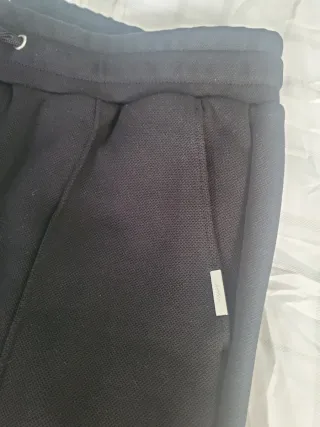 Oportunidad, Pantalón sin estrenar negro de vestir