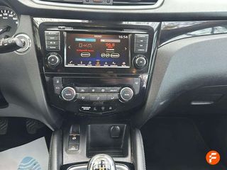 Nissan Qashqai DIG-T 103 kW (140 CV) E6D N-CONNECTA