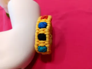 Pulsera Paracord Hecha a Mano Multicolor