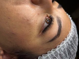 Pestañas, depilacion de cejas y bozo , uñas