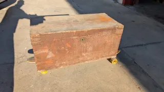 Baúl antiguo mallorquín de madera