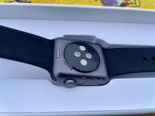 Apple Watch Series 3 38mm + Correas + protector