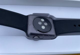 Apple Watch Series 3 38mm + Correas + protector