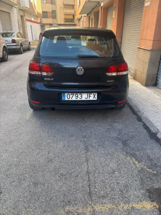 Volkswagen Golf VI