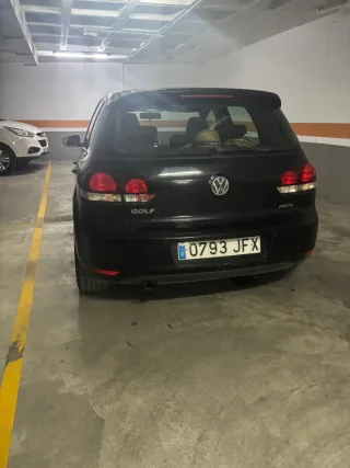 Volkswagen Golf VI