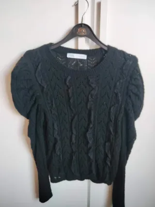 Jersey Zara manga abombada negro.