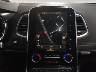 Renault Espace Initiale Paris