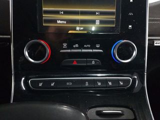 Renault Espace Initiale Paris
