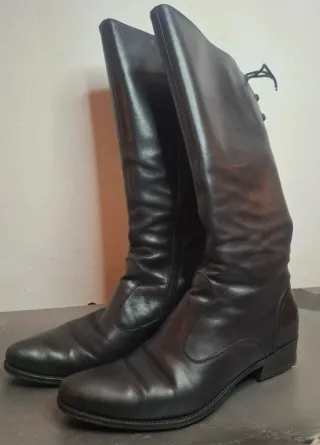 Stivali alti Nero Giardini in pelle nera Taglia 37