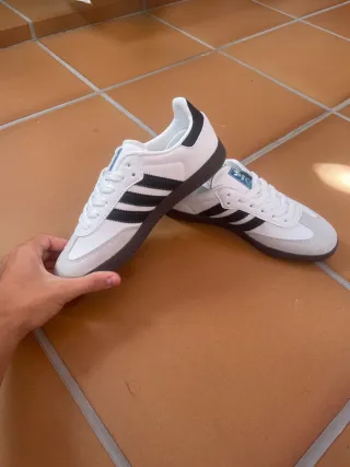 Adidas Samba Beige y Blanco