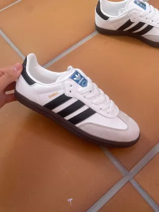 Adidas Samba Beige y Blanco
