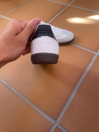 Adidas Samba Beige y Blanco