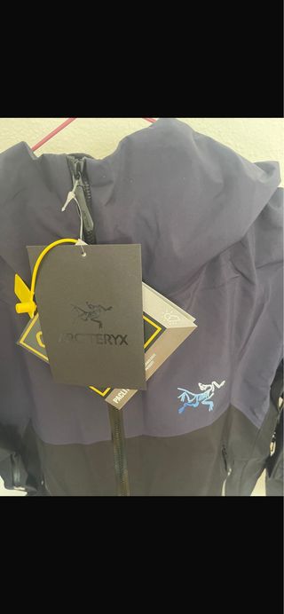 Chubasquero Arc'teryx Negro/Azul