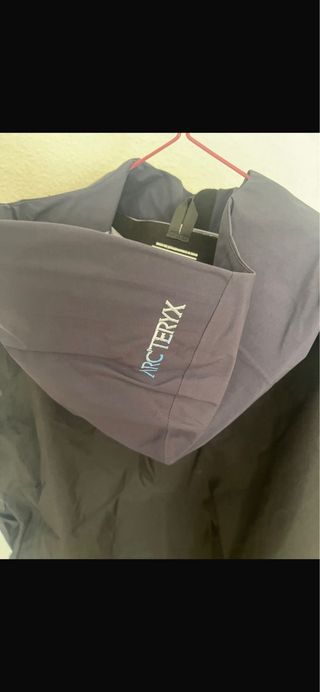 Chubasquero Arc'teryx Negro/Azul