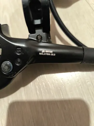 Frenos Shimano M4100