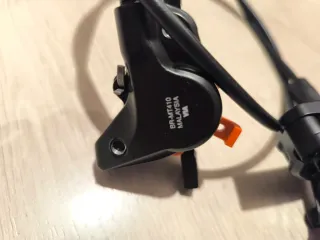 Frenos Shimano M4100