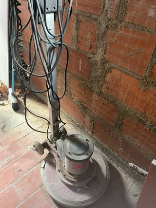 Pulidora y abrillantadora industrial