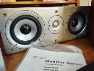 POLK AUDIO Monitor 30 y Monitor CS1