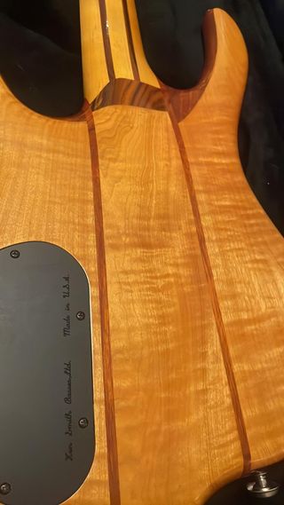 Ken Smith BSR5 GN 97s Bajo Eléctrico