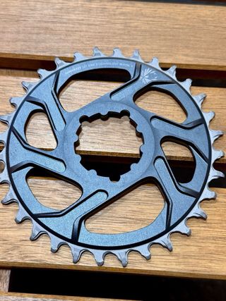 Plato Sram X01 Eagle X-sync 2 30/32T NUEVO