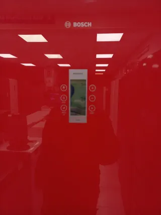 Nevera Roja Bosch puertas cristal combi nofrost