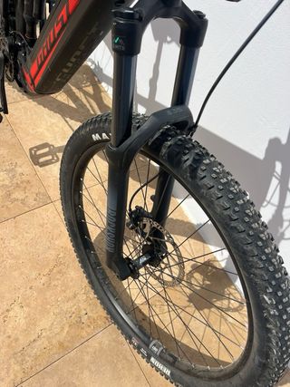 Bicicleta eléctrica GHOST E-MTB