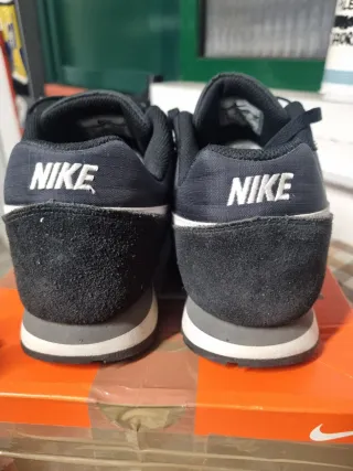 Scarpe Nike MD Runner 2