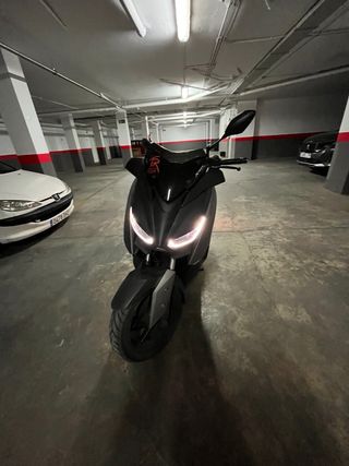 Yamaha Xmax 300, 2017