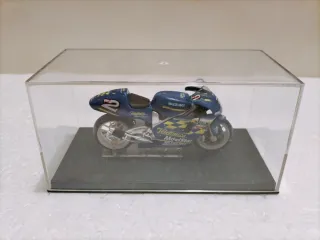 Suzuki RGV500 Kenny Roberts Jr. 2000 No Bburago