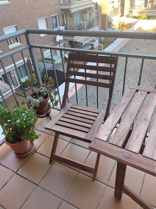 Tavolo e 2 sedie da terrazzo