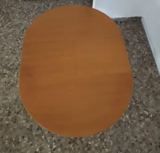 Conjunto de muebles de pino.