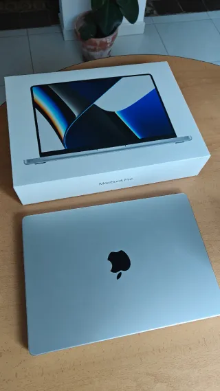 MacBook Pro 14 M1 Pro/ 16 GB