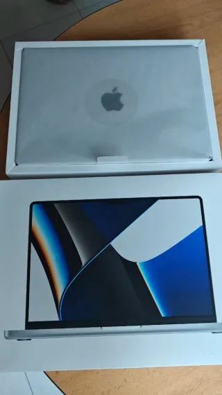 MacBook Pro 14 M1 Pro/ 16 GB
