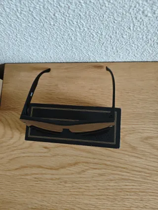 Gafas de sol Hawkers negras y grises