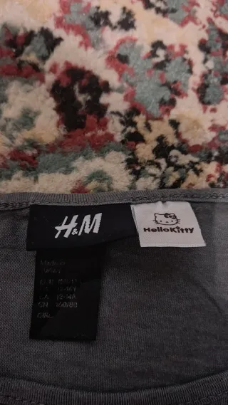 Camiseta Hello Kitty