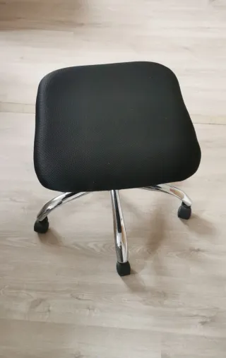 Silla de oficina El Corte Inglés negra